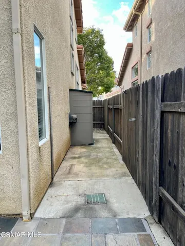 $4,000 | 658 Avenida Magdalena, Camarillo, CA 93010