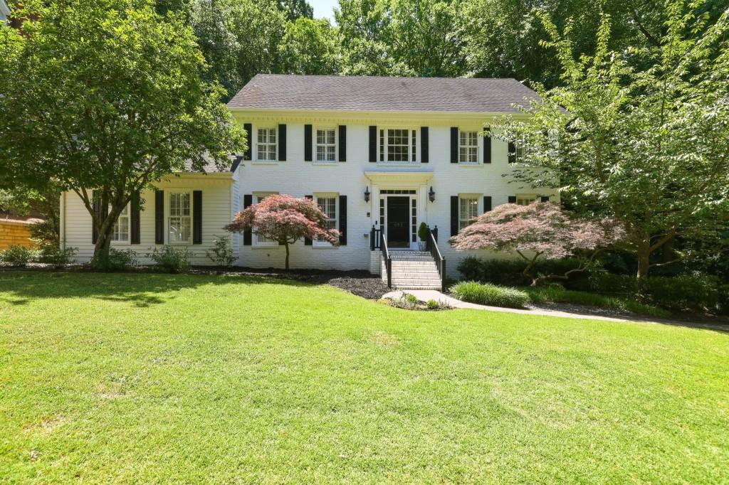 898 Byrnwyck Road Northeast Atlanta, GA 30319 - Photo 2 of 53