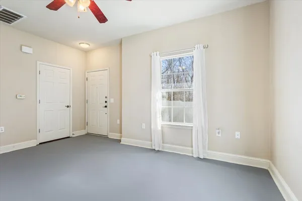 $2,100 | 1210 East M. Franklin Avenue, Unit B, Austin, TX 78721