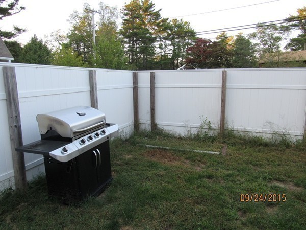 47 Swifts Beach Road Wareham, MA 02571 - Photo 25 of 28 Gallery Image 25