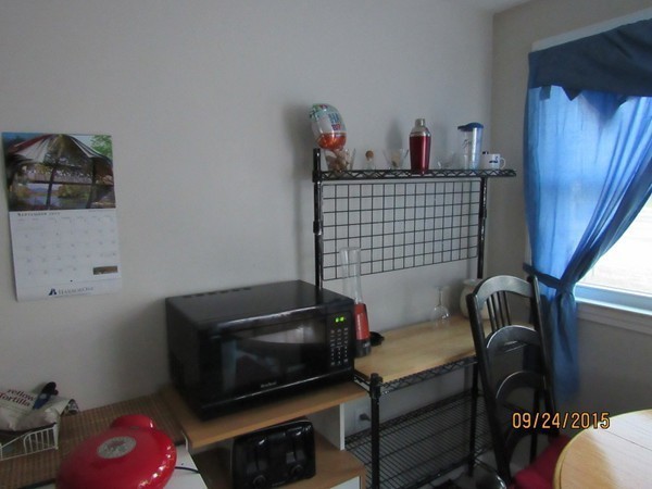 47 Swifts Beach Road Wareham, MA 02571 - Photo 9 of 28 Gallery Image 9