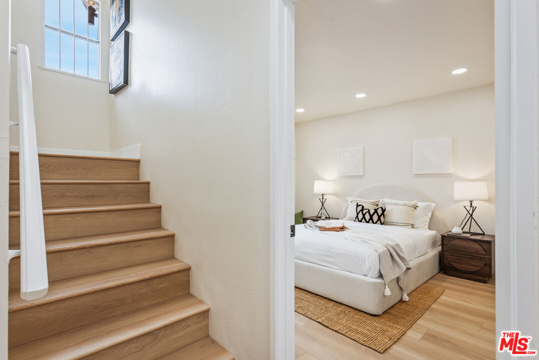 164 West 220th Street, Unit 10 Carson, CA 90745 - Photo 29 of 38