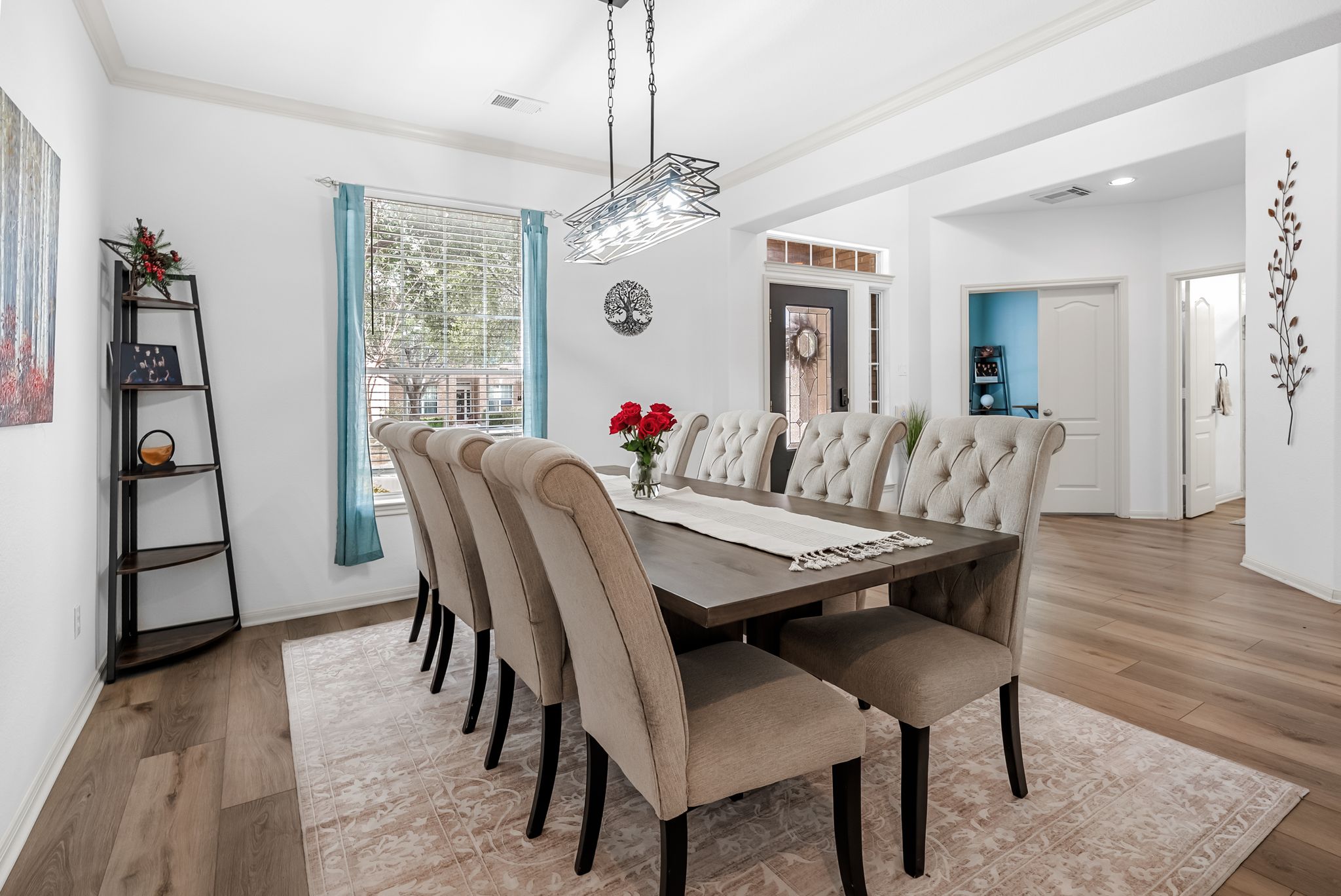 2429 Shire Ridge Drive Austin, TX 78732 - Photo 12 of 39