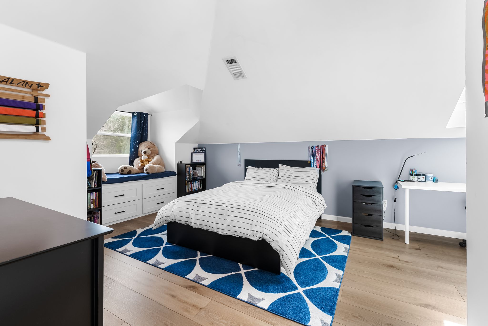 2429 Shire Ridge Drive Austin, TX 78732 - Photo 23 of 39