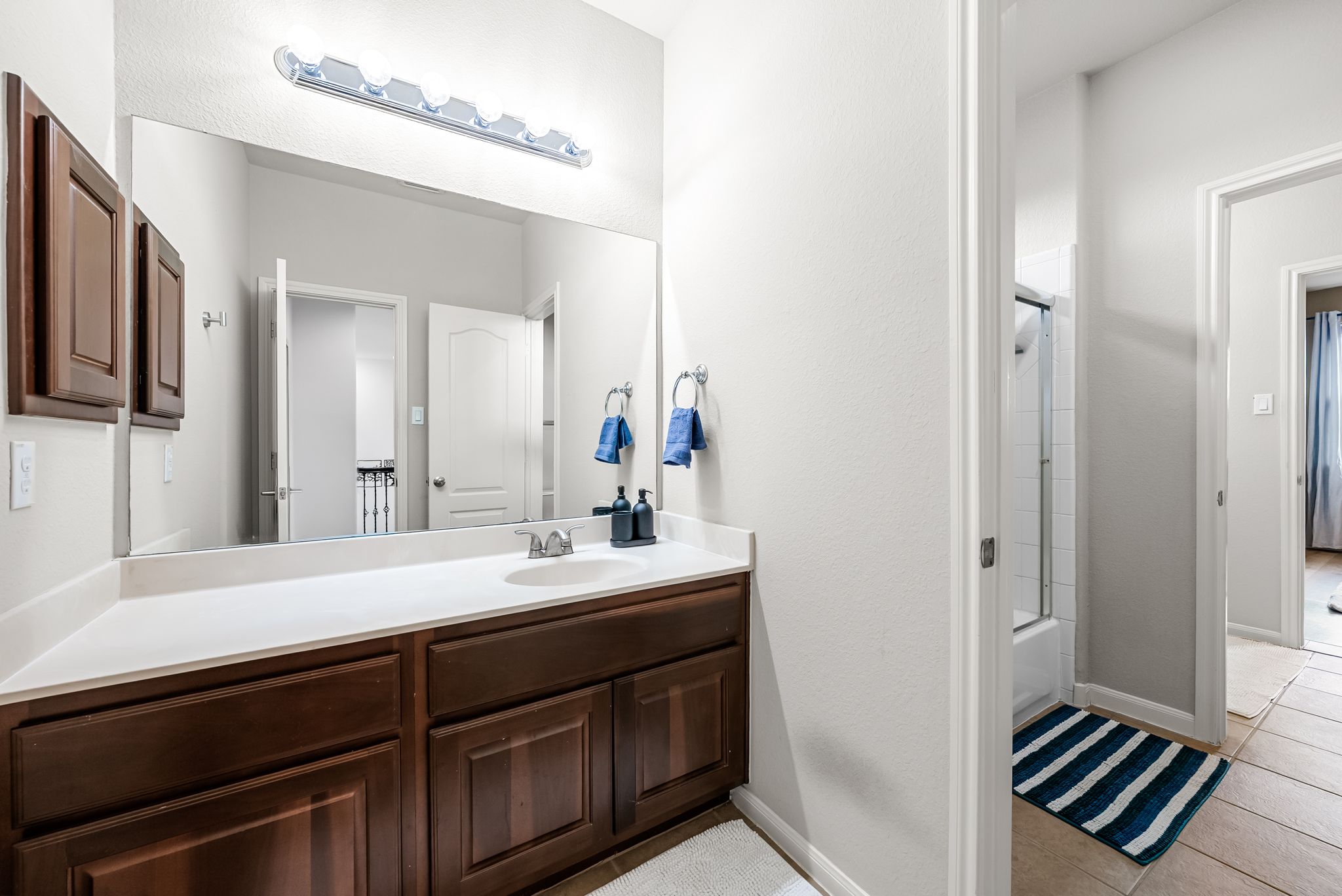 2429 Shire Ridge Drive Austin, TX 78732 - Photo 29 of 39