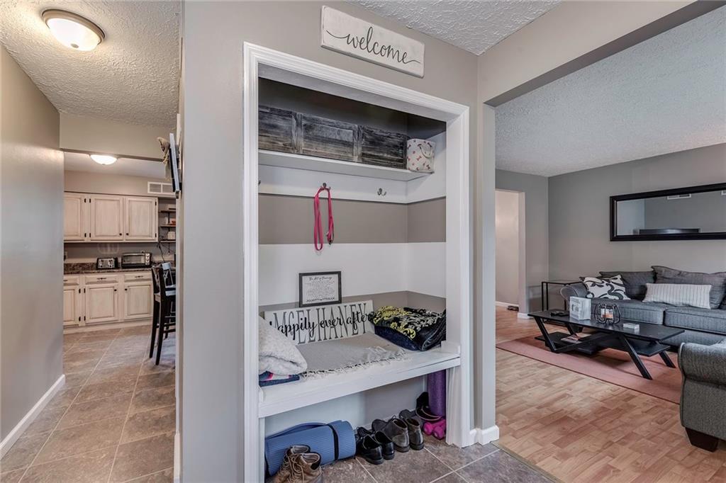 2412 Woodbine Road Aliquippa, PA 15001 - Photo 3 of 25 Gallery Image 3