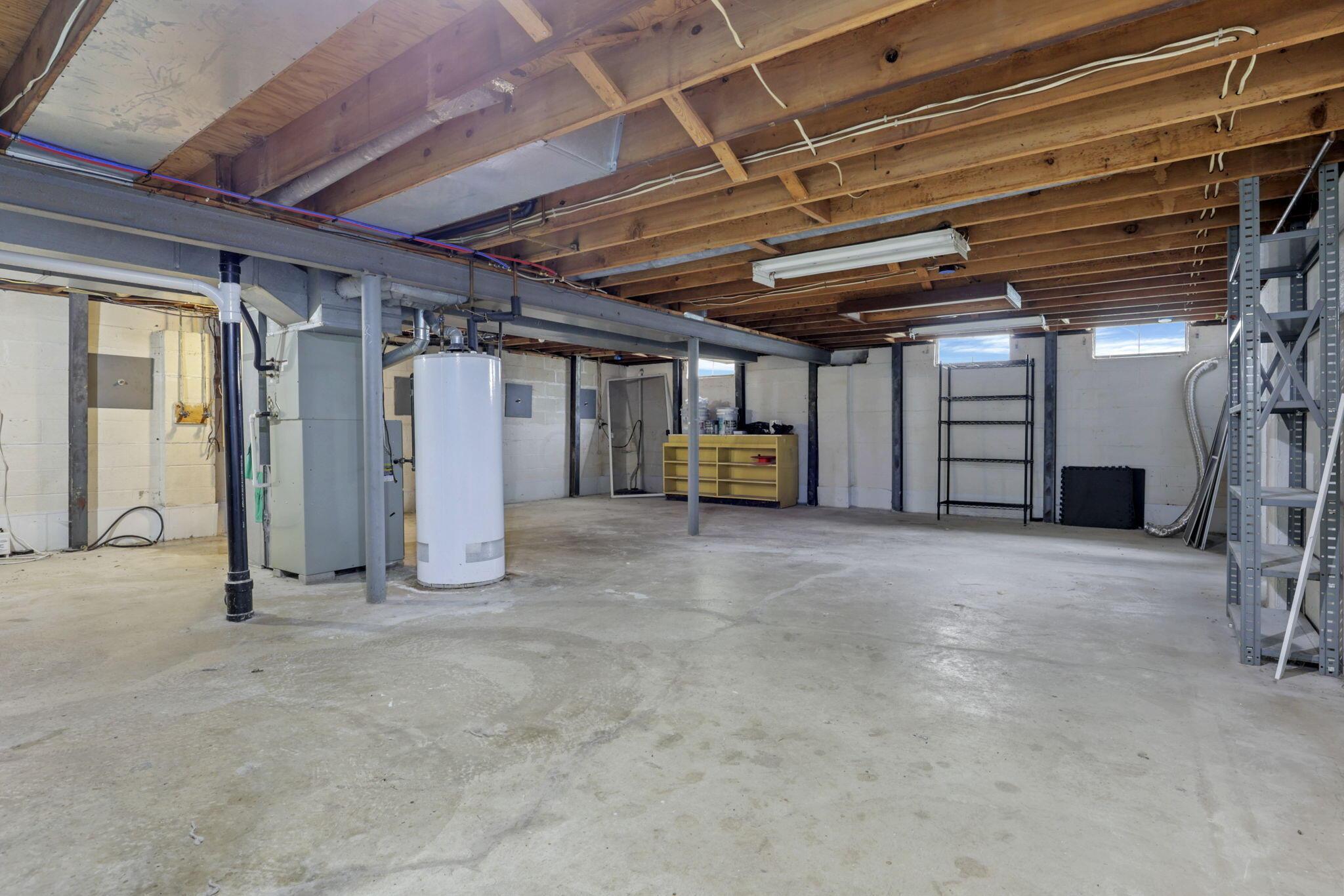 154 Landover Road Columbus, OH 43230 - Photo 40 of 47 Basement