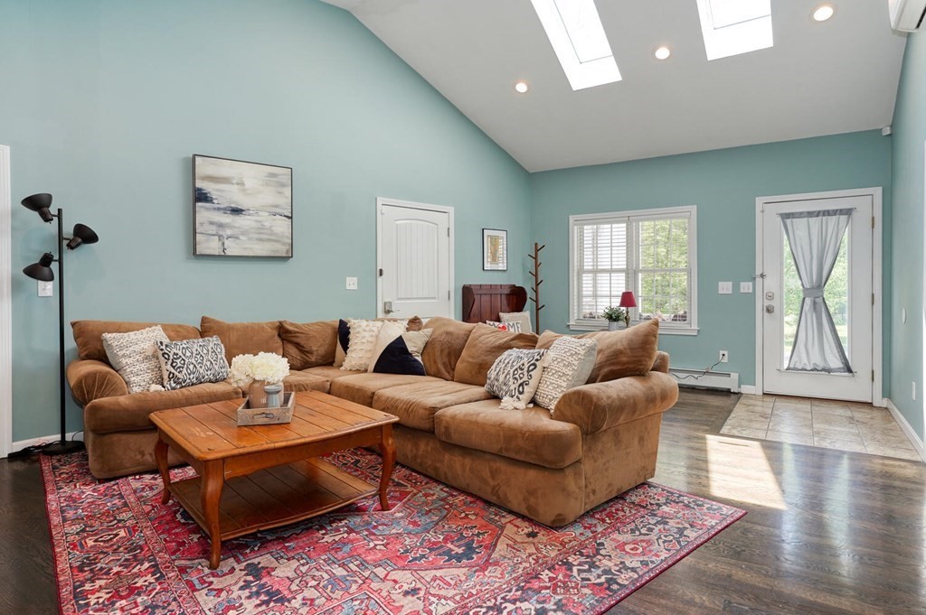 36 Shirley Road Townsend, MA 01469 - Photo 12 of 42 Gallery Image 12