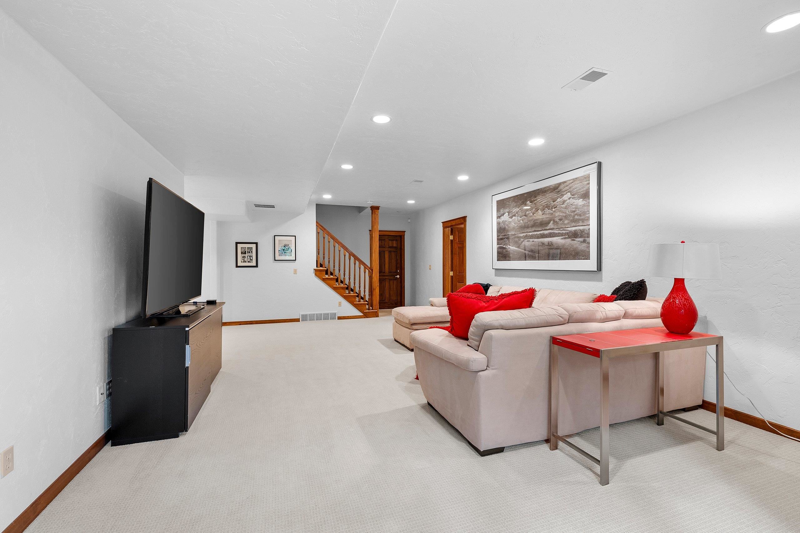 255 Traders Point Lane Green Bay, WI 54302 - Photo 39 of 78 Gallery Image 39