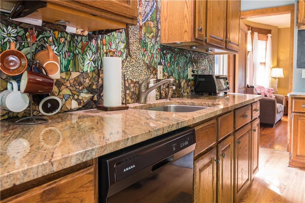 101 Cherry Valley Road Pittsburgh, PA 15221 - Photo 8 of 25 Gallery Image 8