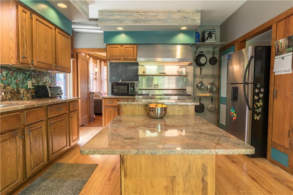 101 Cherry Valley Road Pittsburgh, PA 15221 - Photo 9 of 25 Gallery Image 9