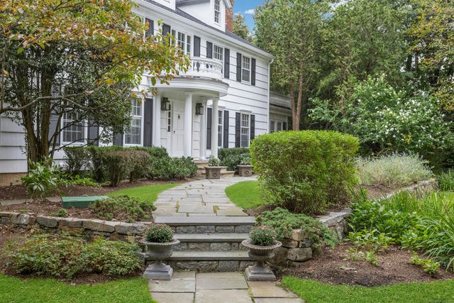 $3,149,500 | 109 Stephen Mather Road, Darien, CT 06820