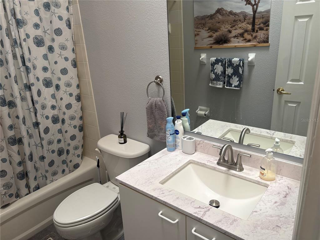 9122 Jake's Path Largo, FL 33771 - Photo 14 of 34