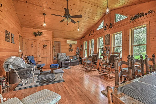 $345,000 | 170 Village Lane, Gray, TN 37615