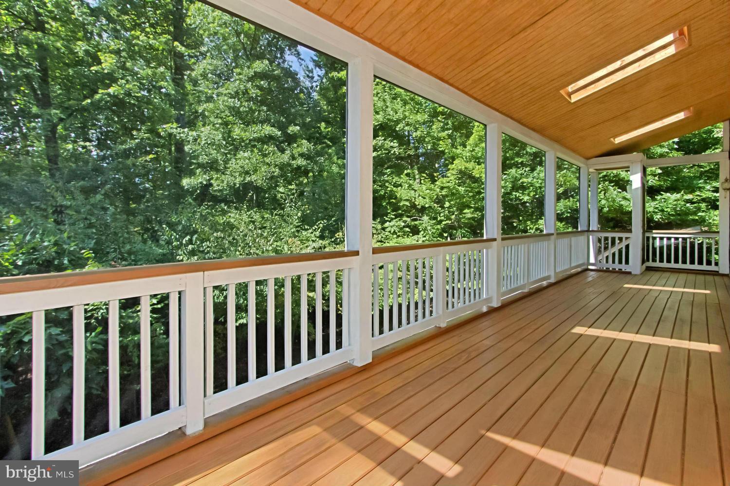 12467 Henderson Road Clifton, VA 20124 - Photo 22 of 30 Screened Porch