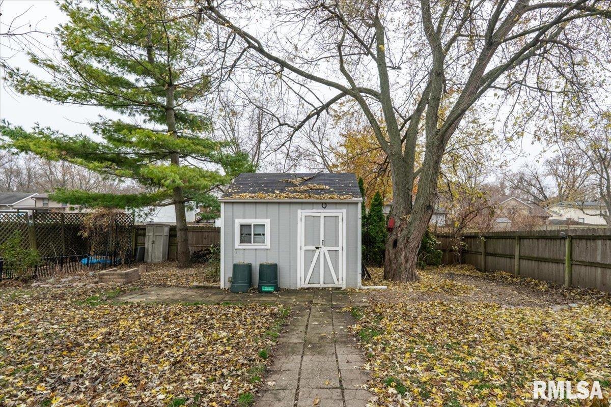 1417 Dillon Drive Normal, IL 61761 - Photo 23 of 27