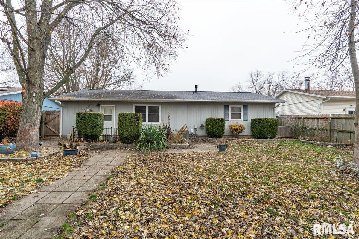 1417 Dillon Drive Normal, IL 61761 - Photo 26 of 27