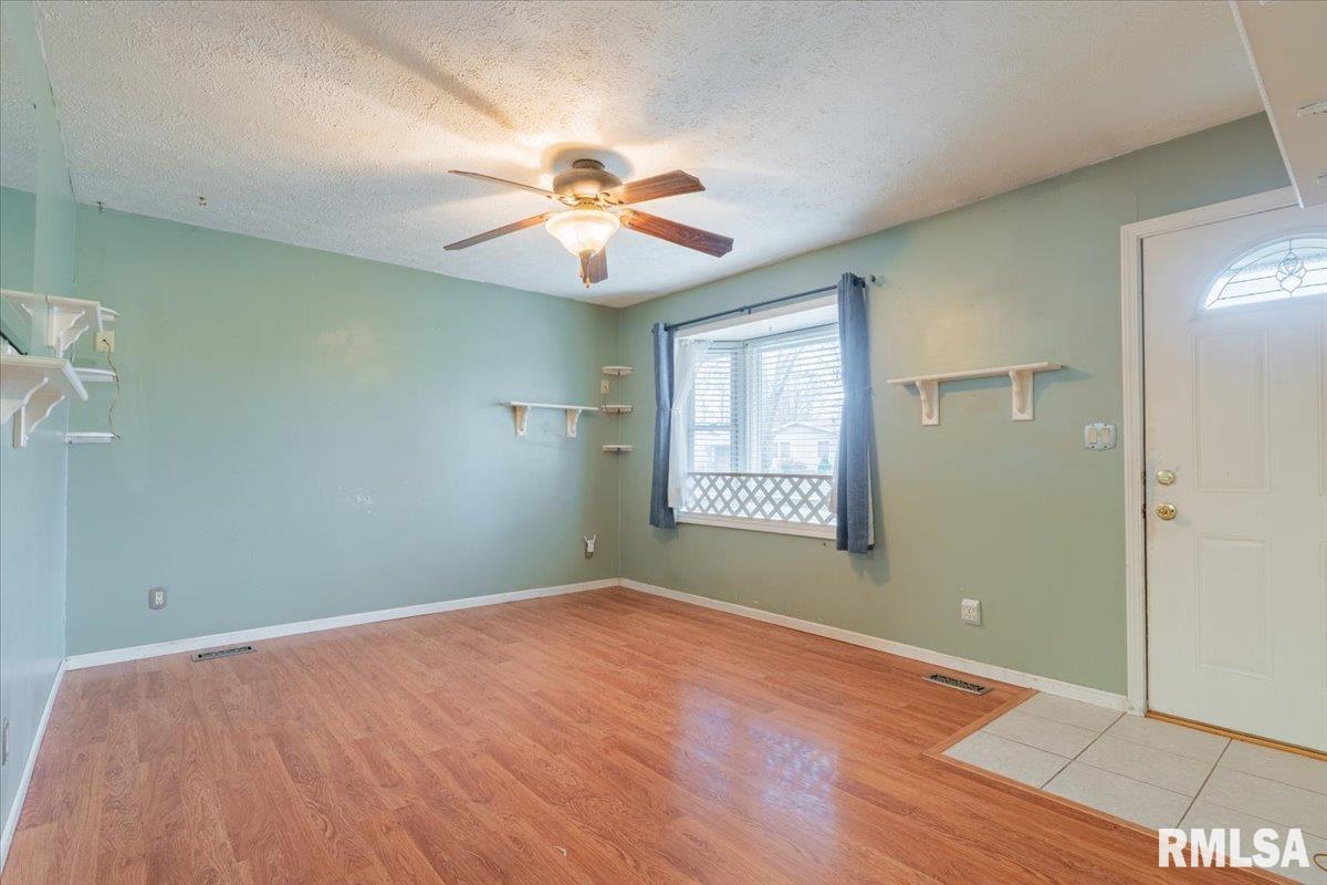 1417 Dillon Drive Normal, IL 61761 - Photo 6 of 27