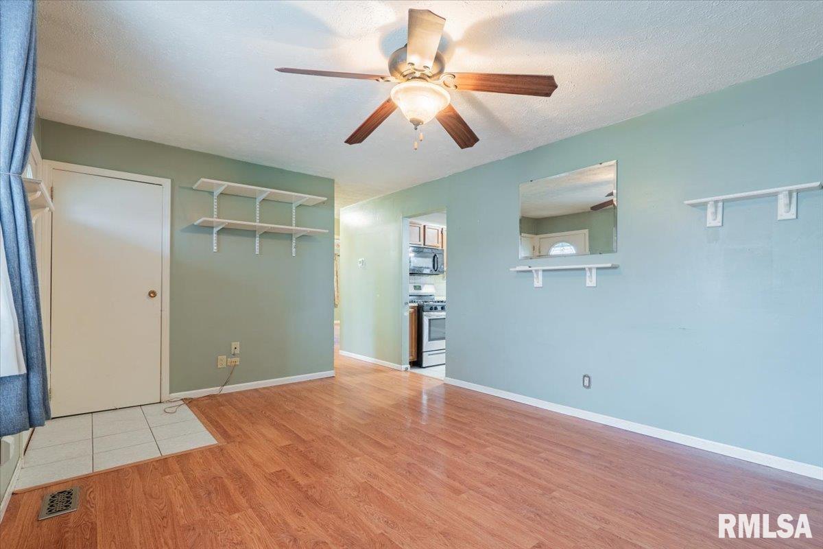 1417 Dillon Drive Normal, IL 61761 - Photo 7 of 27