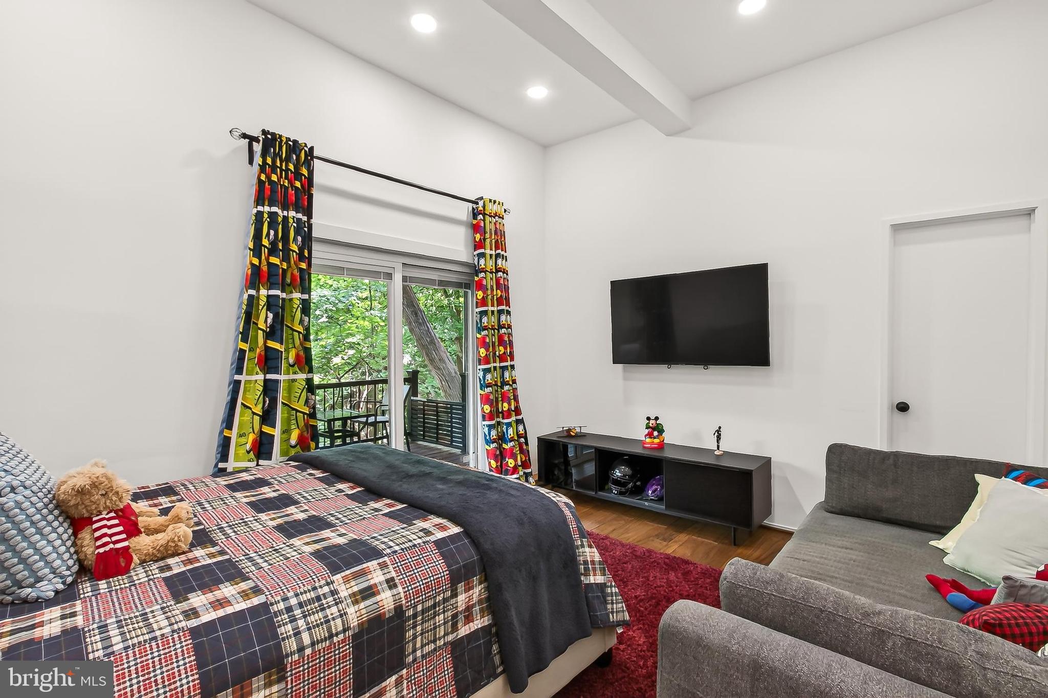 2603 Klingle Road Northwest Washington, DC 20008 - Photo 63 of 94