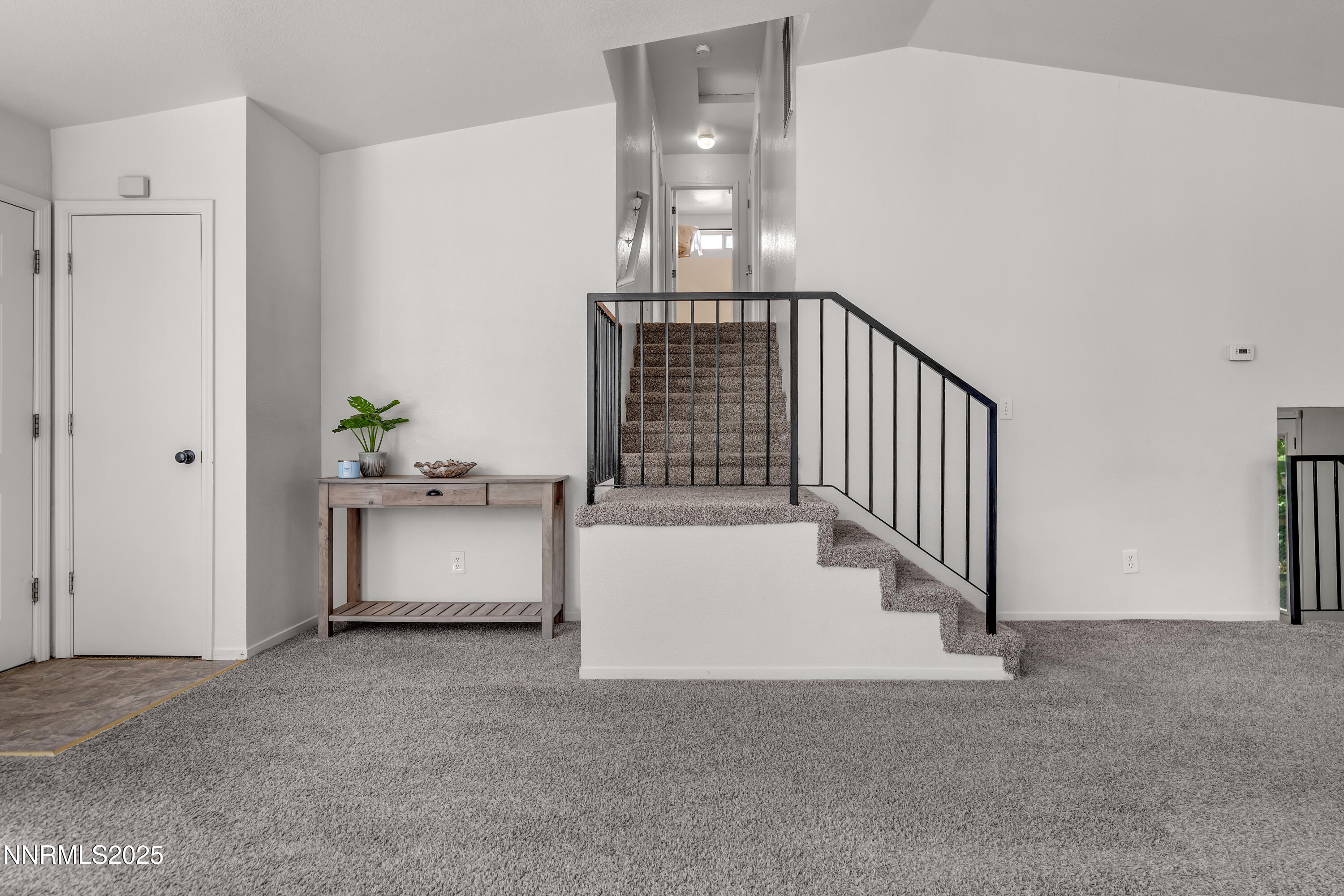 8664 Piper Place Reno, NV 89506 - Photo 19 of 36 Piper8664-005