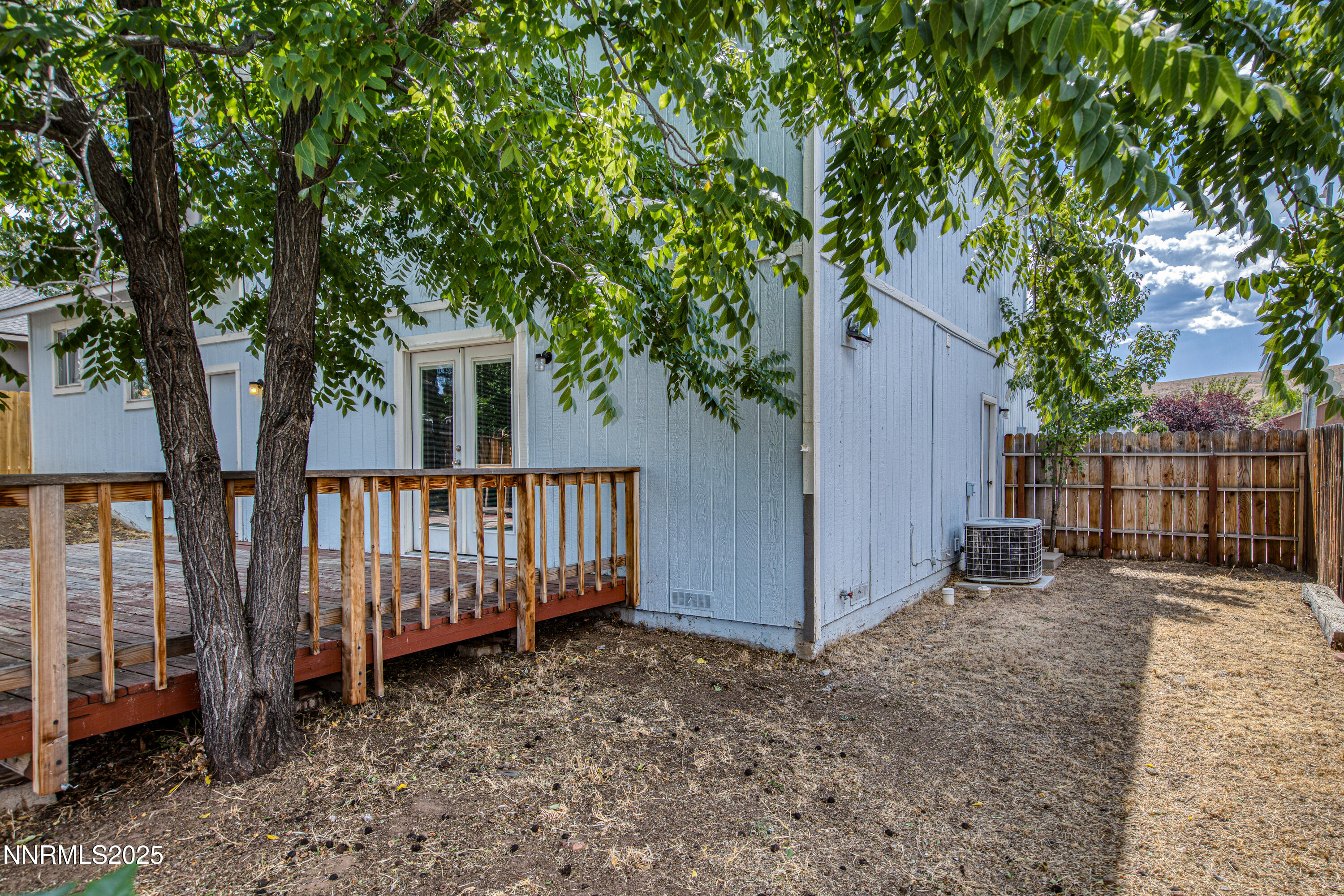 8664 Piper Place Reno, NV 89506 - Photo 32 of 36 PiperLn8664-033
