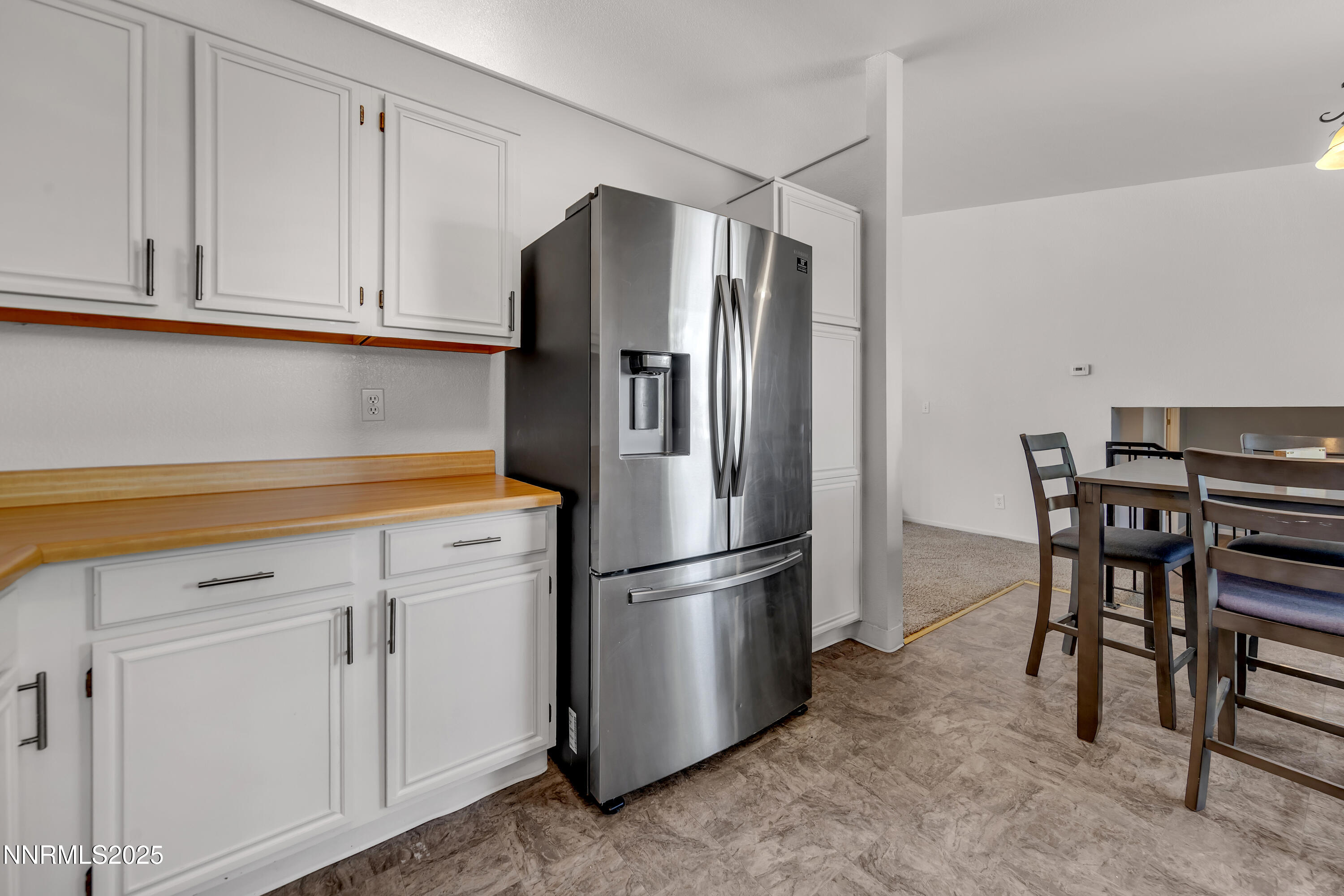 8664 Piper Place Reno, NV 89506 - Photo 7 of 36 Piper8664-008