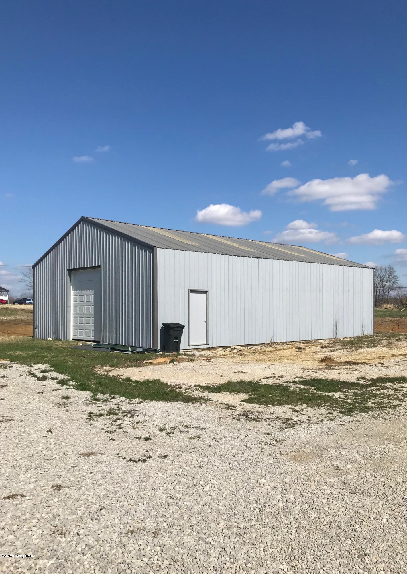 2245 Liberty Road Battletown, KY 40104 - Photo 4 of 46 09B7AE3D-F80A-41A4-B374-4ECB0D171A7F