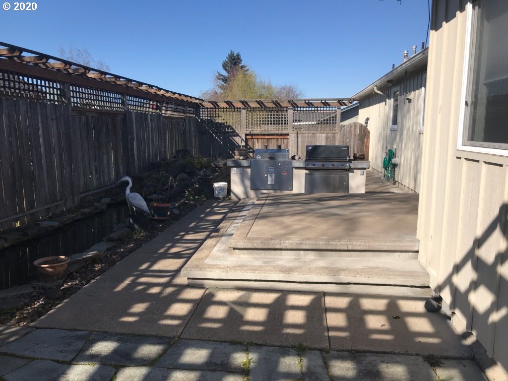 1543 T Street Springfield, OR 97477 - Photo 16 of 16