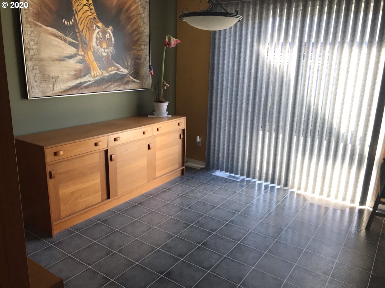 1543 T Street Springfield, OR 97477 - Photo 6 of 16