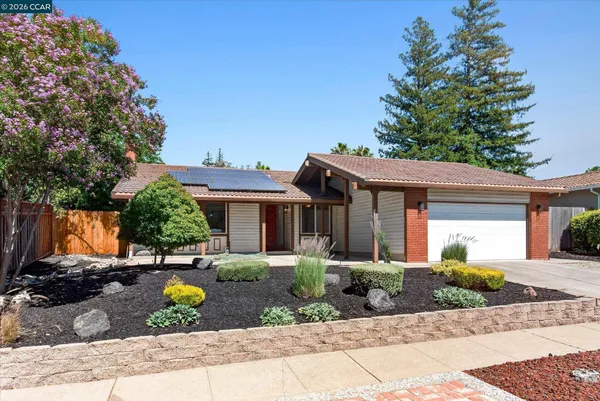 $975,000 | 714 Navaronne Way, Concord, CA 94518
