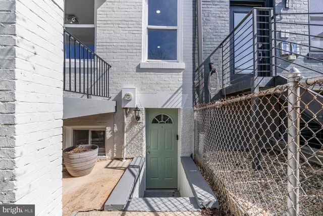 $840,000 | 3563 10th Street Northwest, Washington, DC 20010