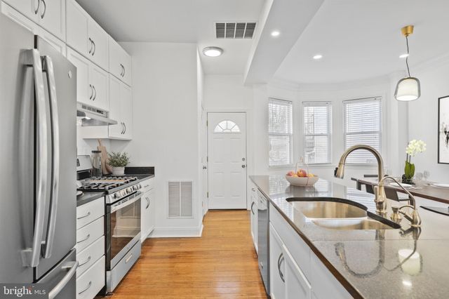 $840,000 | 3563 10th Street Northwest, Washington, DC 20010