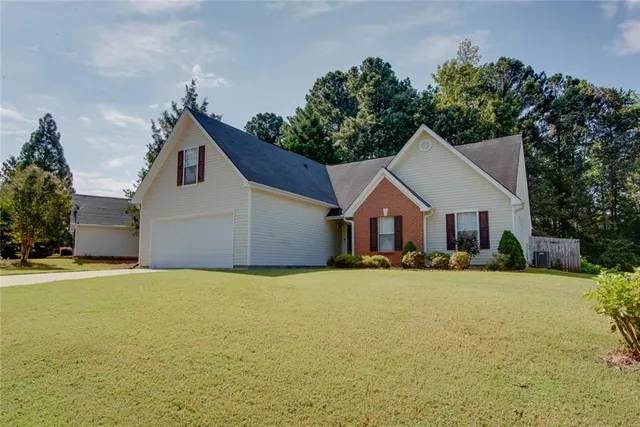 $369,900 | 1400 Wilkes Crest Drive Northeast, Dacula, GA 30019