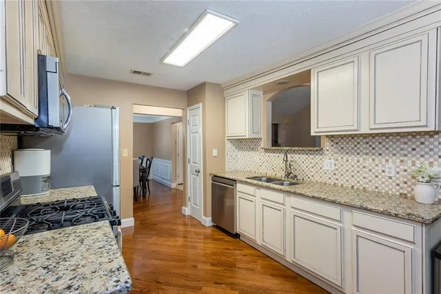 $369,900 | 1400 Wilkes Crest Drive Northeast, Dacula, GA 30019