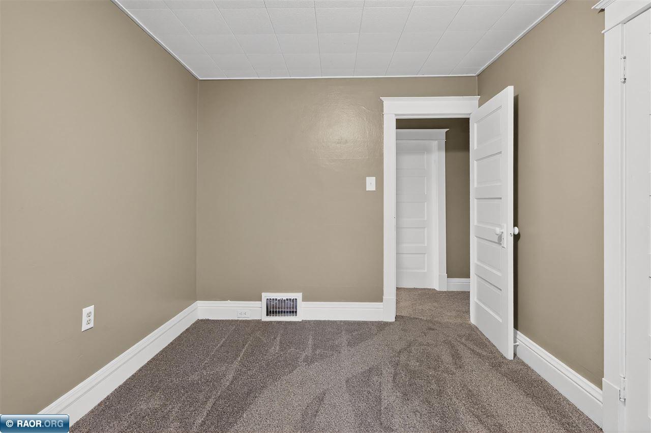 16 4th Street Southwest Chisholm, MN 55719 - Photo 23 of 43 Gallery Image 23