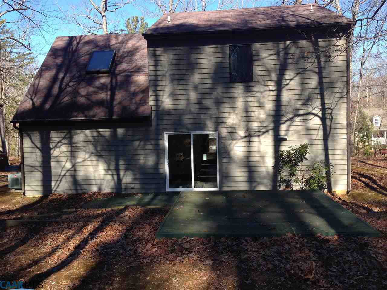 38 Colonial Road Palmyra, VA 22963 - Photo 8 of 8 a front view of a house