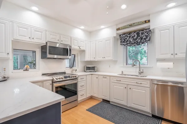 $495,000 | 40 Bentwood Drive, Unit 40, Sturbridge, MA 01566