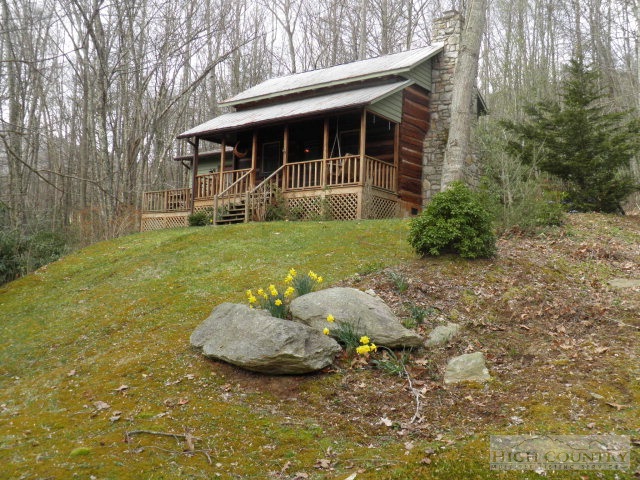 281 Little Creekside Road Banner Elk, NC 28604 - Photo 13 of 21 Gallery Image 13