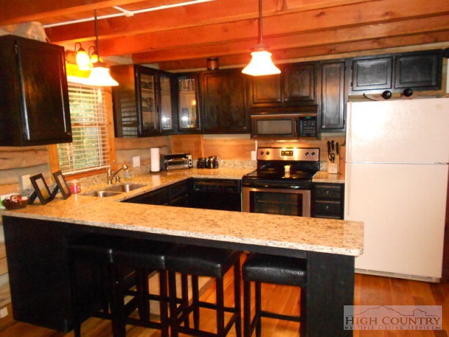 281 Little Creekside Road Banner Elk, NC 28604 - Photo 14 of 21 Gallery Image 14
