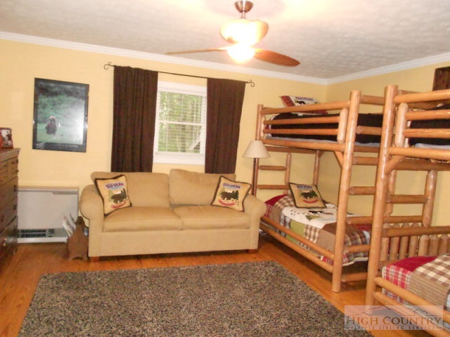 281 Little Creekside Road Banner Elk, NC 28604 - Photo 6 of 21 Gallery Image 6
