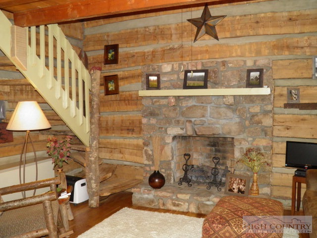 281 Little Creekside Road Banner Elk, NC 28604 - Photo 8 of 21 Gallery Image 8