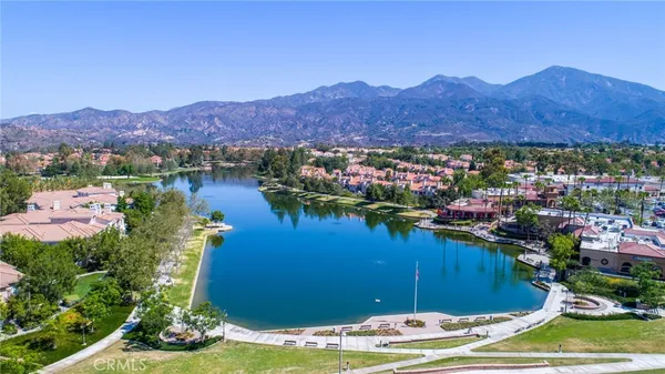 $929,900 | 160 Vía Lampara, Rancho Santa Margarita, CA 92688