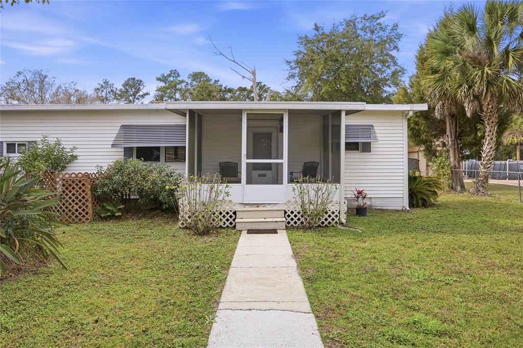 56413 Maple Road Astor, FL 32102 - Photo 2 of 36