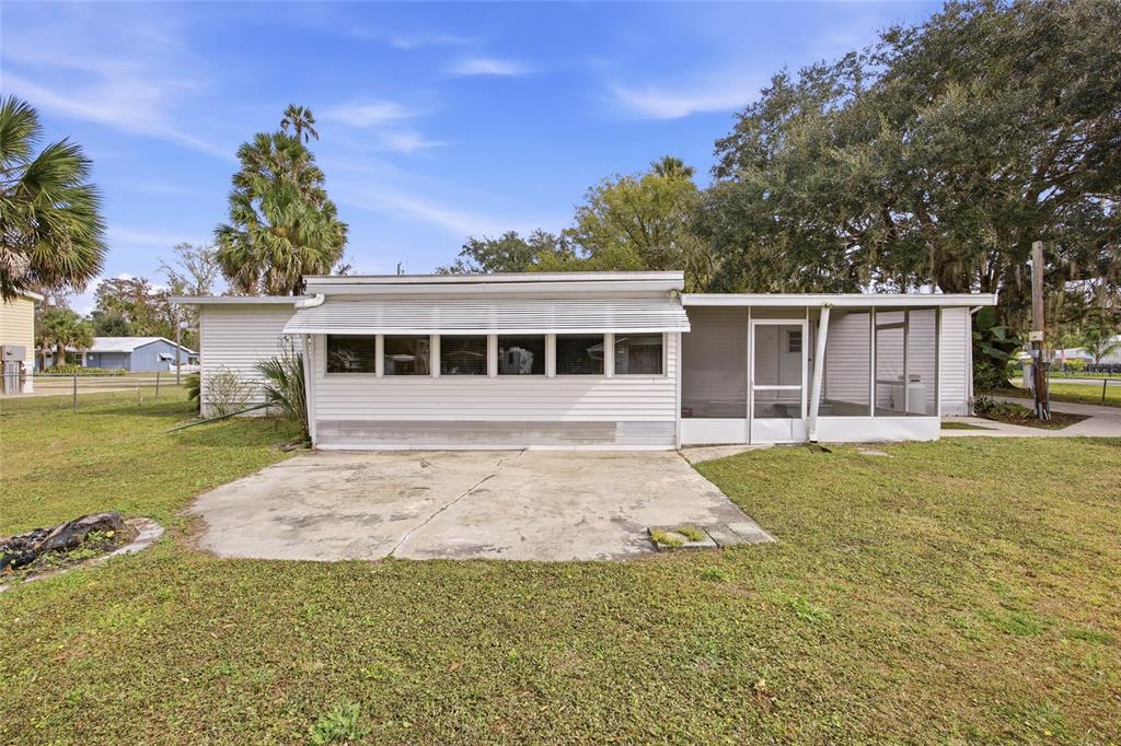 56413 Maple Road Astor, FL 32102 - Photo 24 of 36