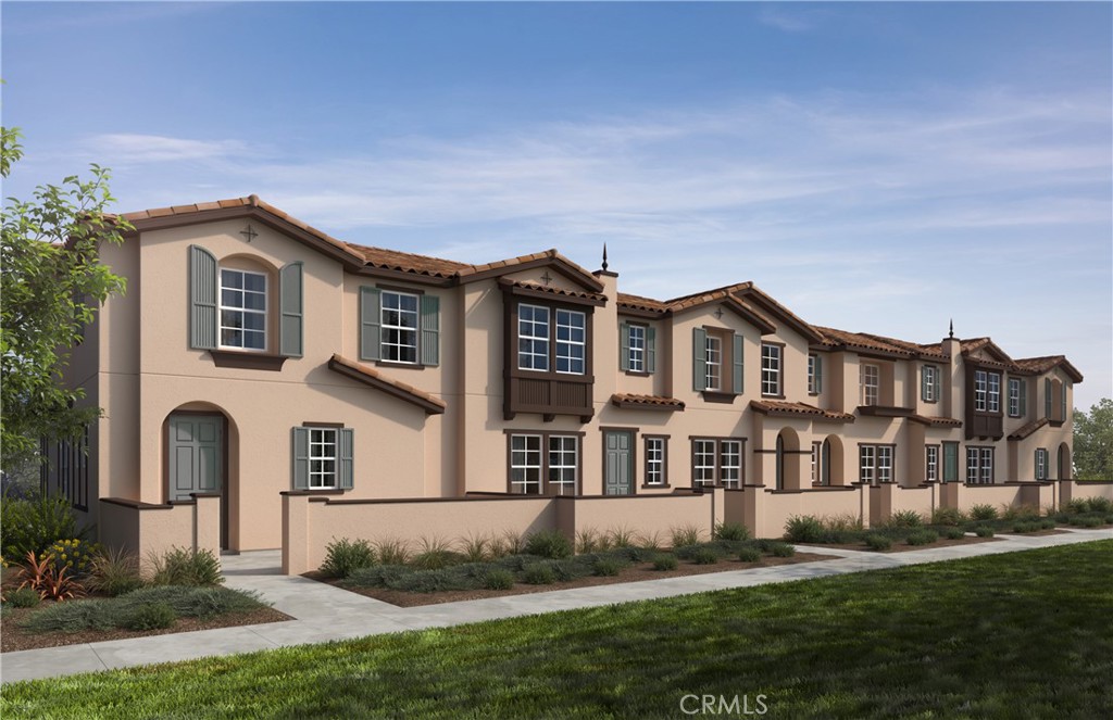 3912 East Carmel Privado