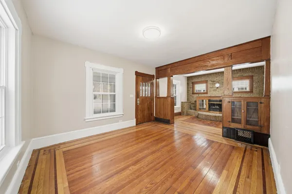 $169,900 | 311 Hibbard Avenue, Jackson, MI 49202