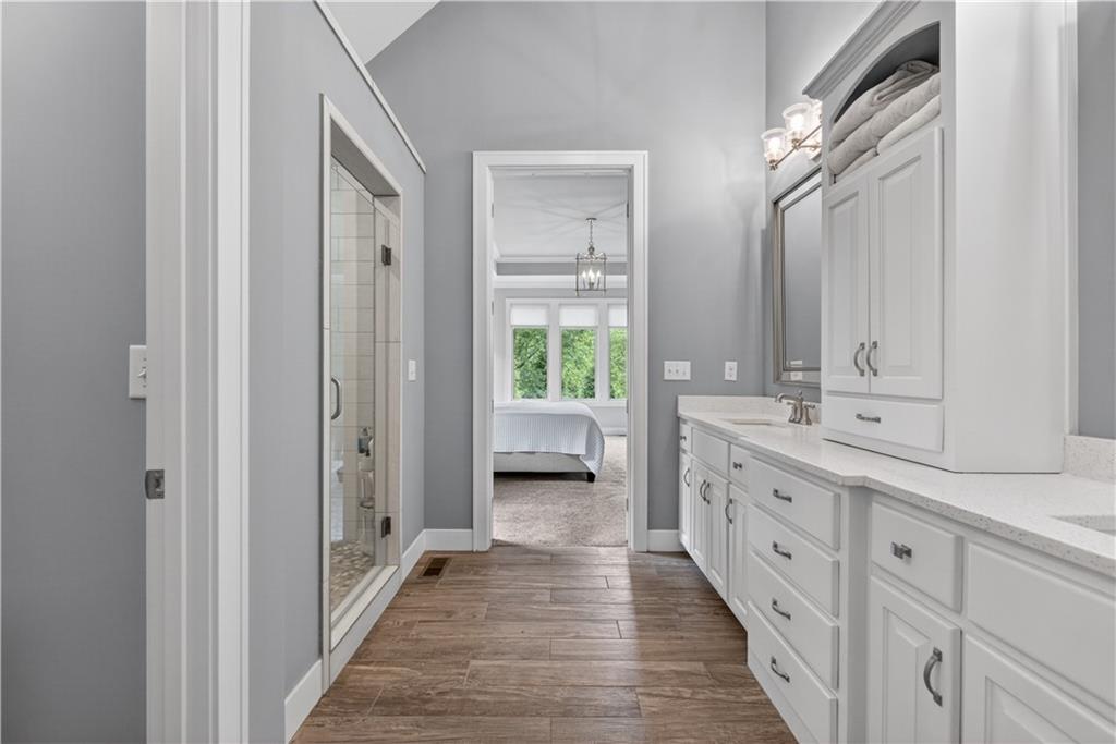 9363 Lind Road Lenexa, KS 66219 - Photo 28 of 70