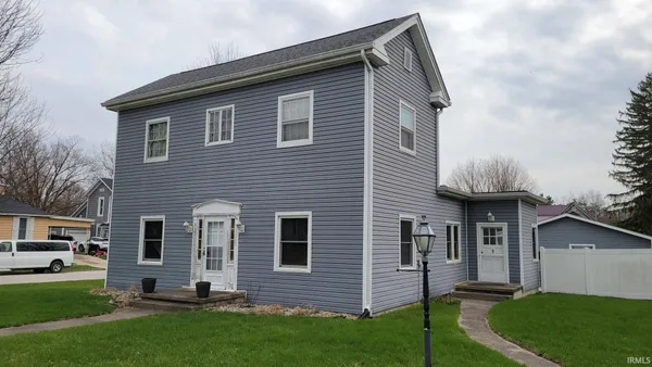 $160,000 | 326 North Main Street, Warren, IN 46792