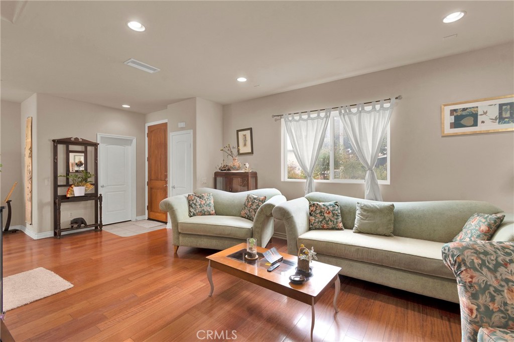 8306 Telegraph Road Downey, CA 90240 - Photo 18 of 50